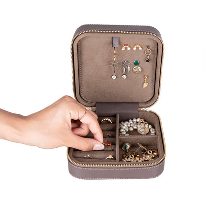 Amanda Leather Jewelry Box, Large Mizuri Leather