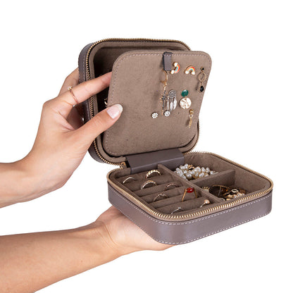 Amanda Leather Jewelry Box, Large Mizuri Leather