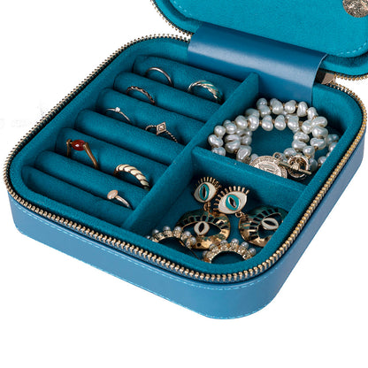 Amanda Leather Jewelry Box, Large Mizuri Leather