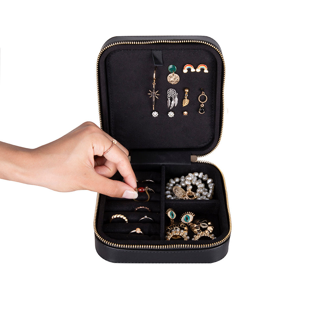 Amanda Leather Jewelry Box, Large Mizuri Leather
