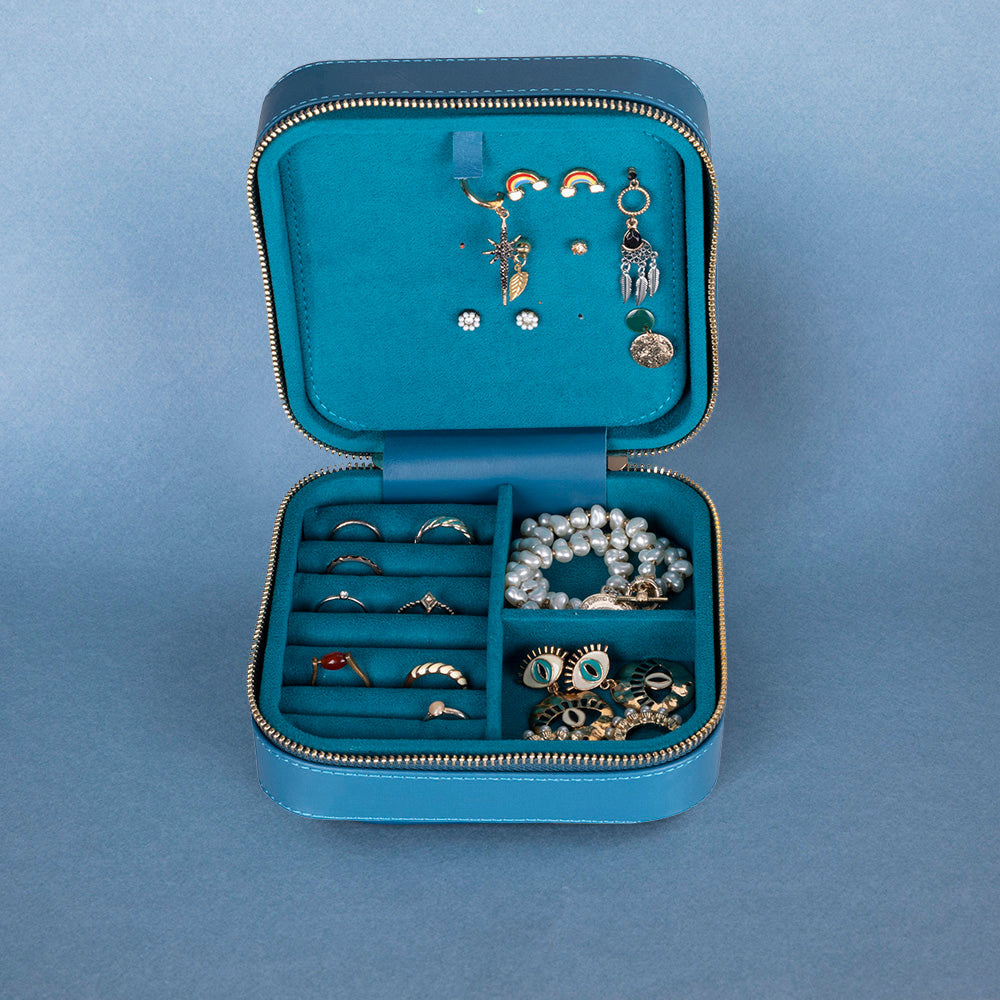 Amanda Leather Jewelry Box, Large Mizuri Leather