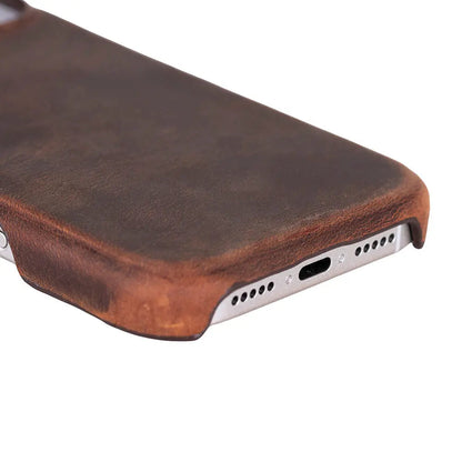 iPhone 17 Full-Grain Leather Slim Case MagSafe – Ultimate Jacket Series Mizuri Leather