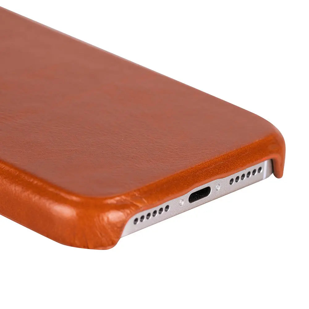 iPhone 17 Pro Max Full-Grain Leather Slim Case MagSafe – Ultimate Jacket Series Mizuri Leather