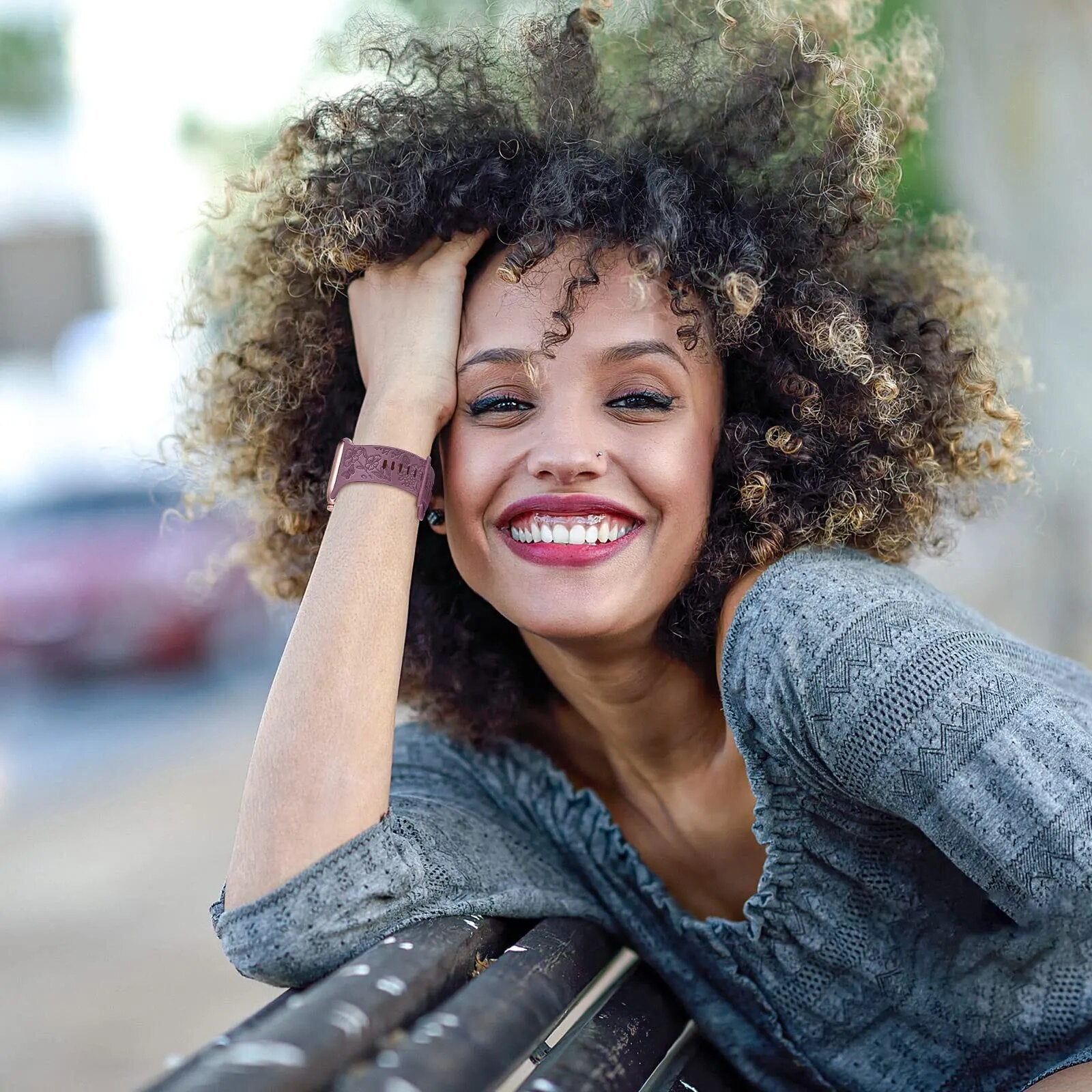 Floral Engraved Silicone Strap For Apple Watch Band - Wristwatchstraps.co