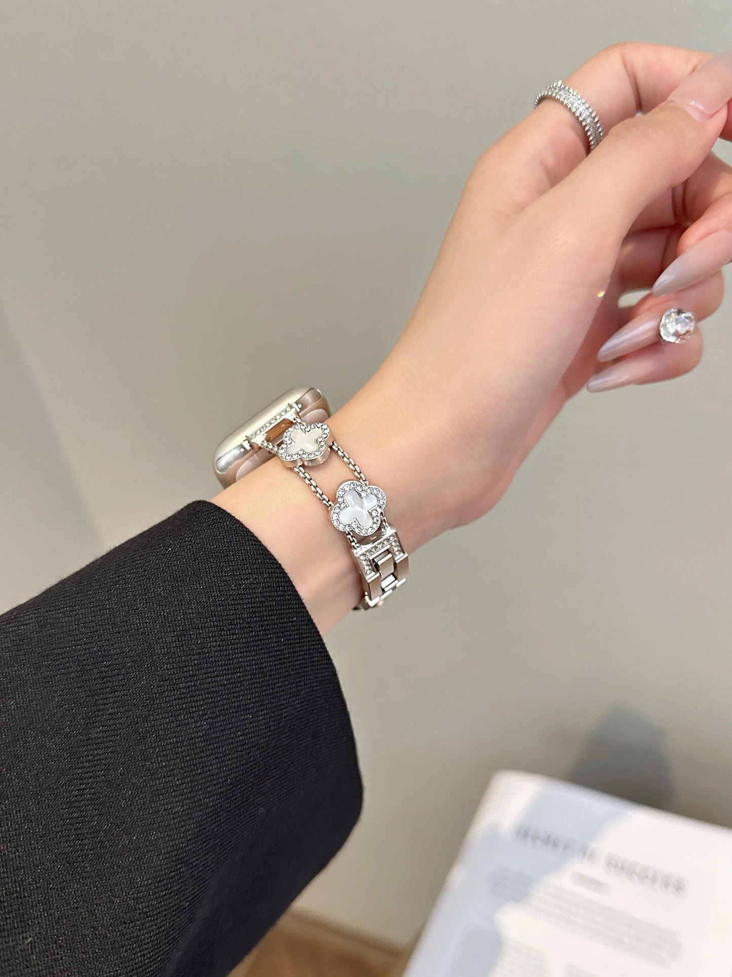 Lucky Clover Crystal Bracelet for Apple Watch - Silver & Black Enamel Chain Strap Wristwatchstraps.co