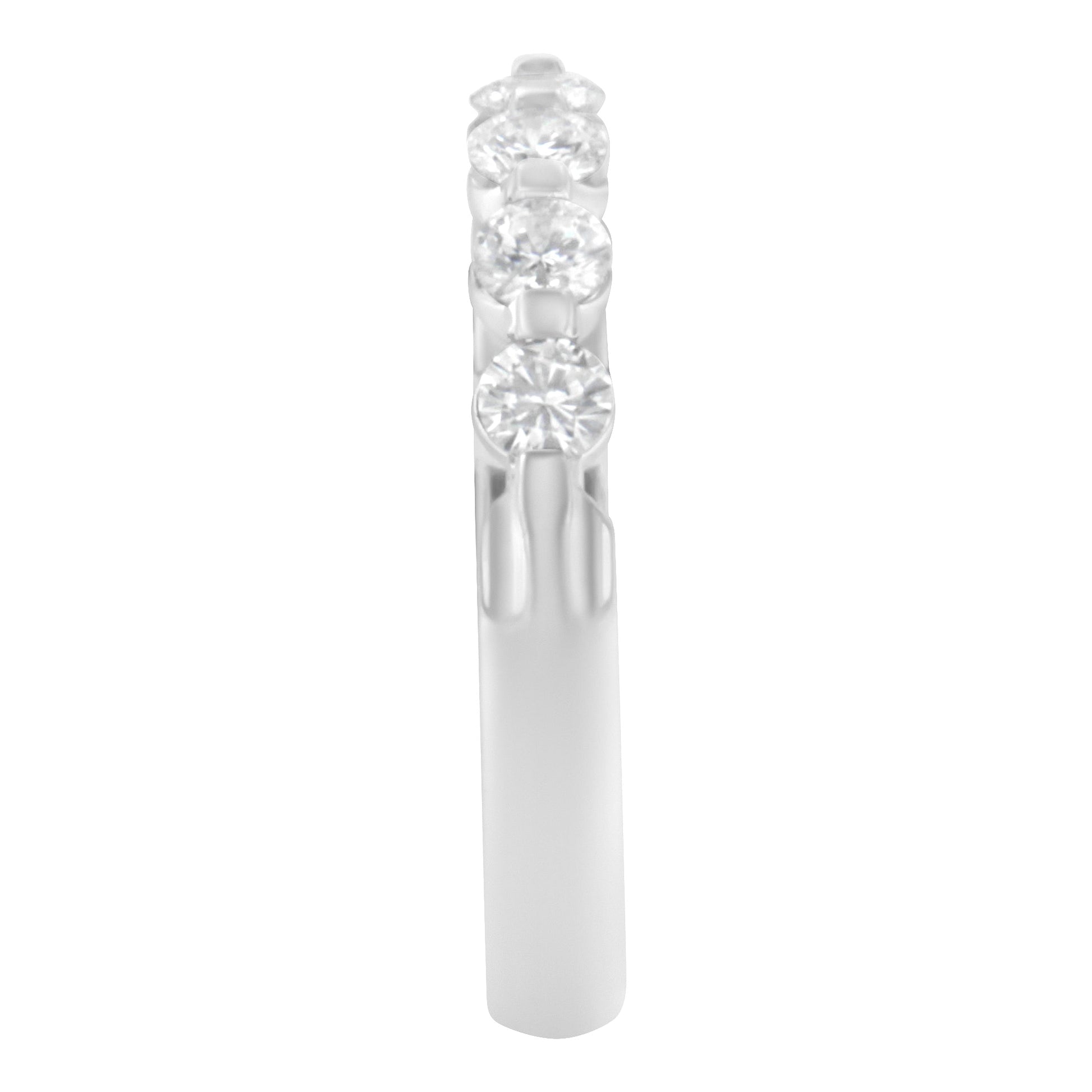 14K White Gold 1/2 cttw Diamond 5-Stone Band Ring (H-I Clarity, SI2-I1 Color) - Size 7 Bids.com