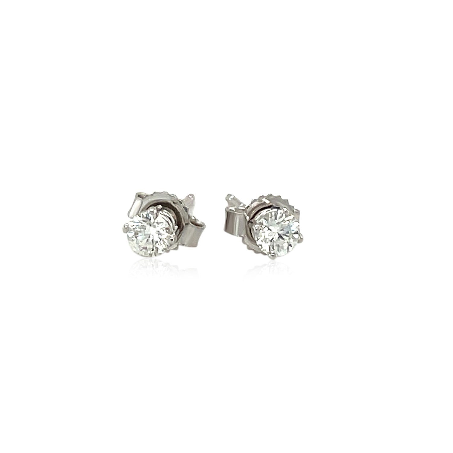 14k White Gold Diamond Four Prong Stud Earrings (1/4 cttw) Bids.com