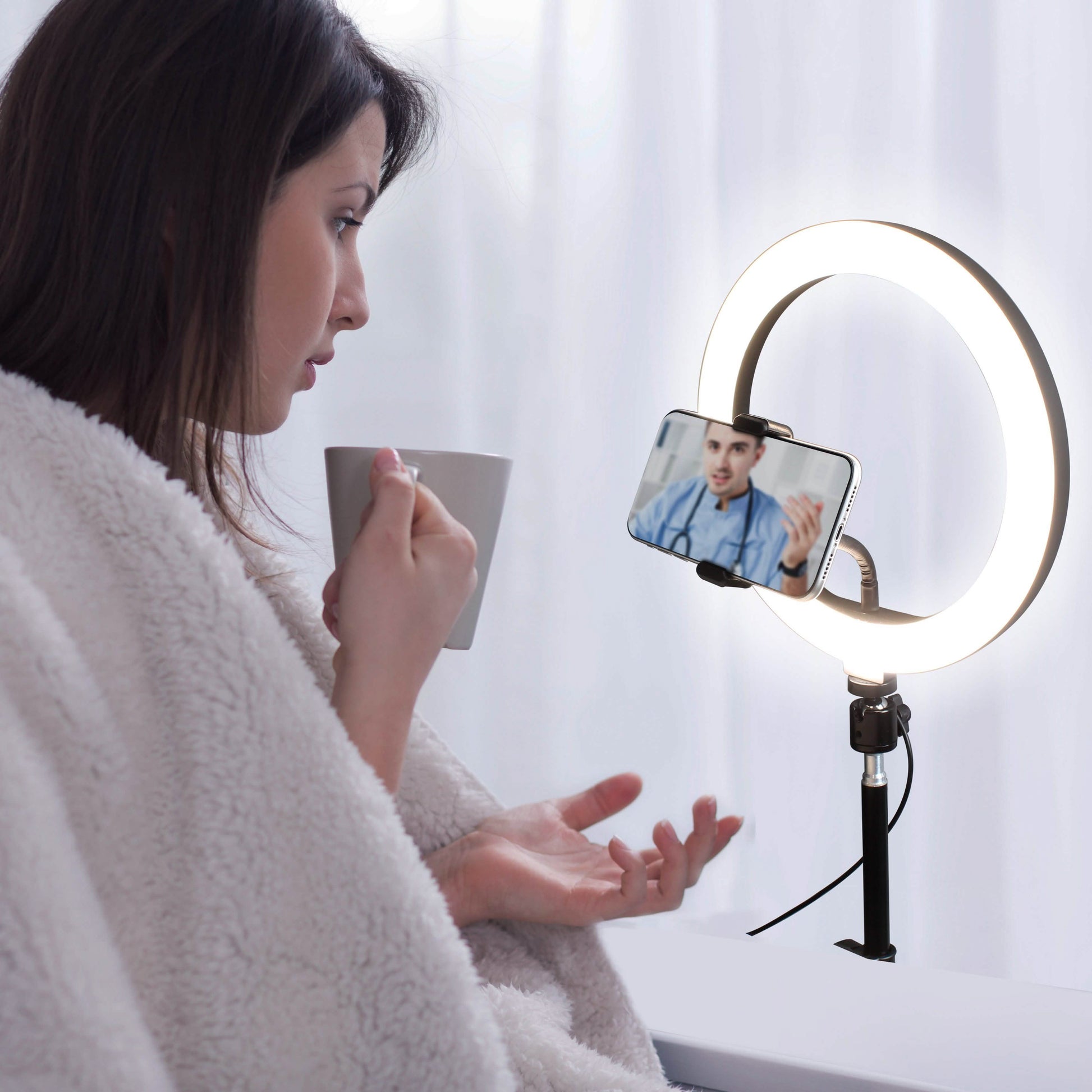 Aduro U-Stream Home Streaming Studio with 10" Ring Light and Tripod DailySale