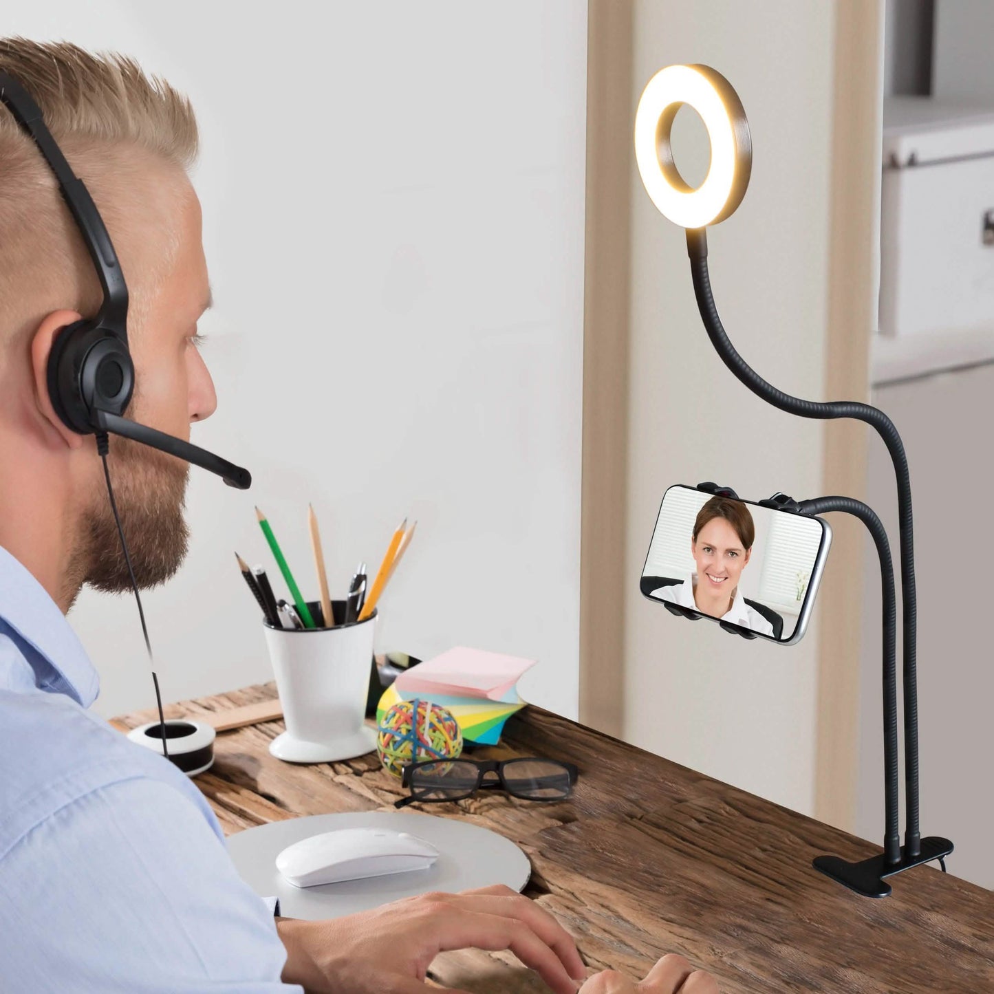 Aduro U-Stream Junior Social Media Influencer Streaming Studio DailySale