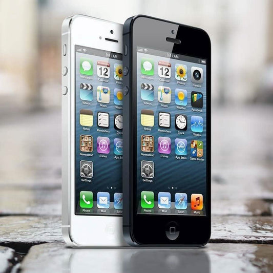 Apple iPhone 5 GSM Unlocked - Assorted Sizes and Colors (Refurbished) DailySale