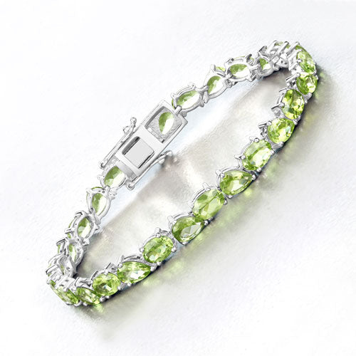 21.37 Carat Genuine Peridot .925 Sterling Silver Bracelet Bids.com