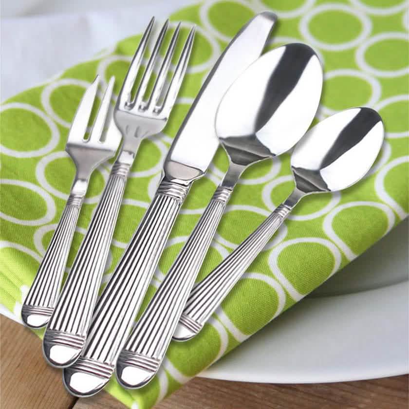 12 Setting 72-Piece: Guy Degrenne Flatware Set DailySale