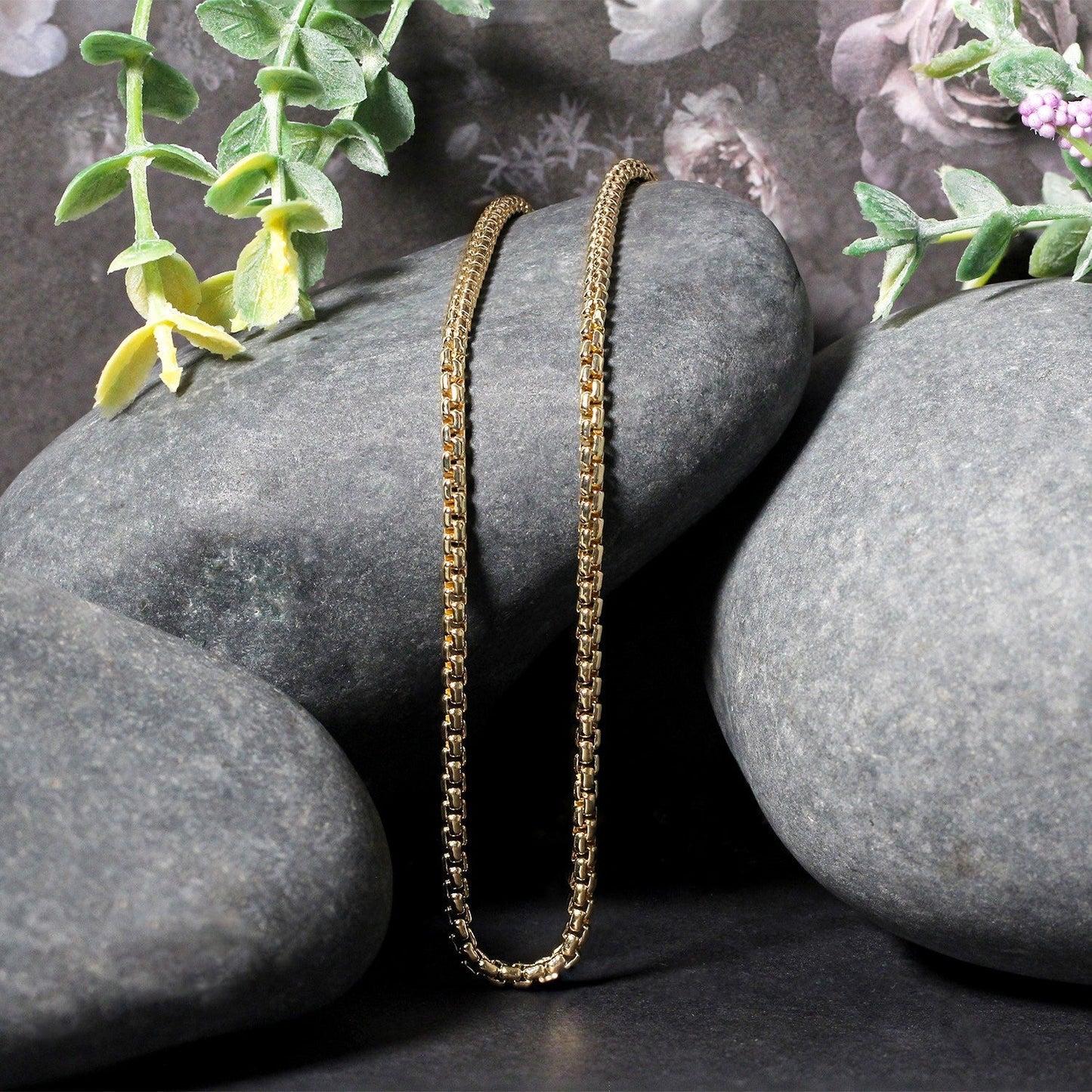 14k Yellow Gold Solid Round Box Chain 2.5 mm Bids.com