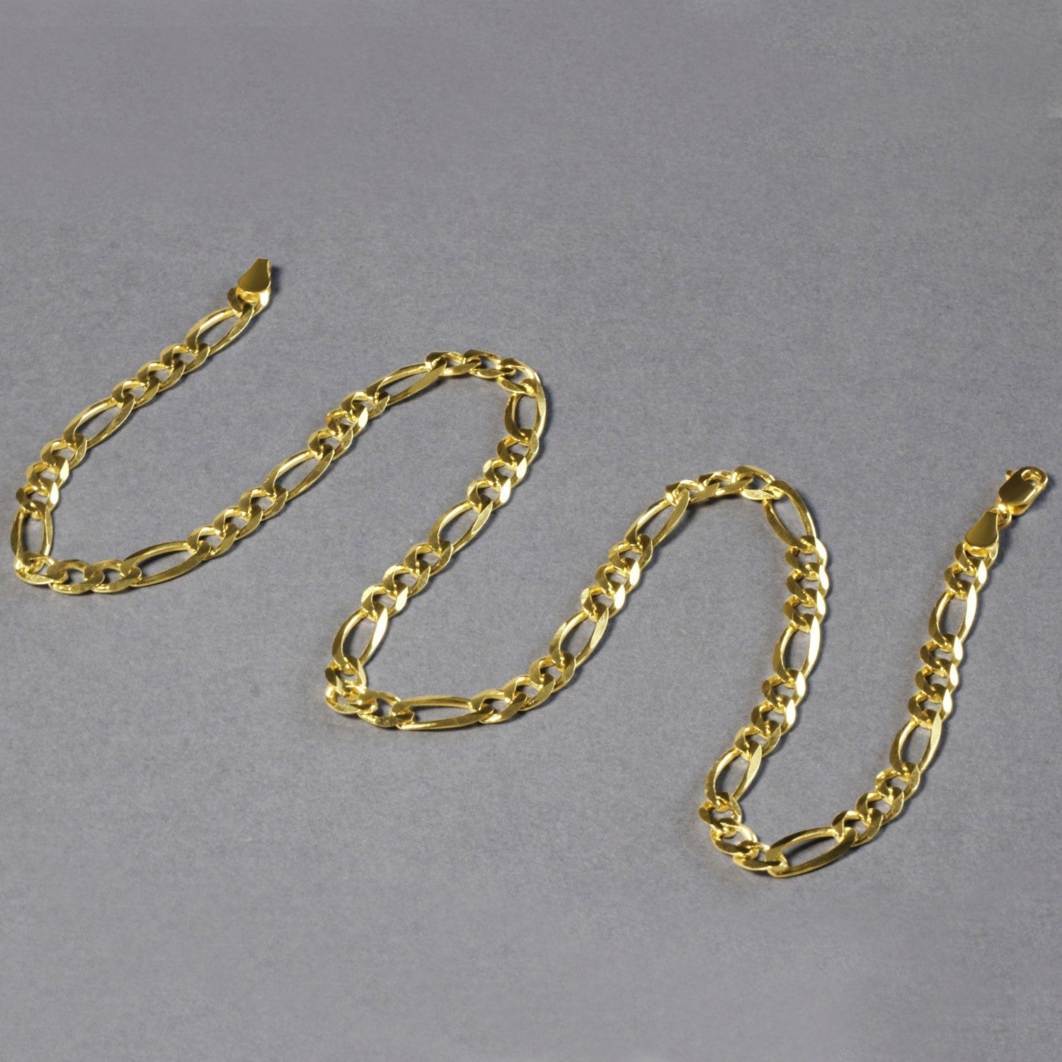 10K Yellow Gold Solid Figaro Chain (5.30 mm) Bids.com