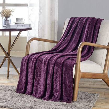 Dama Flannel Fleece Blanket DailySale