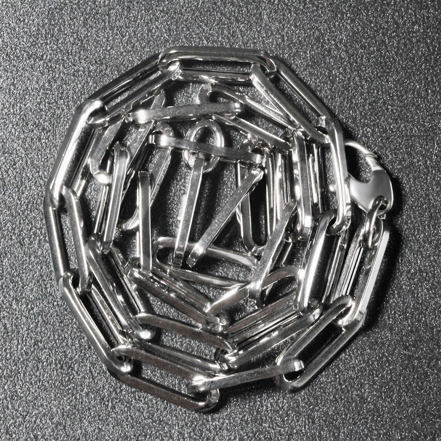 14K White Gold Wide Paperclip Chain (6.1mm) Bids.com