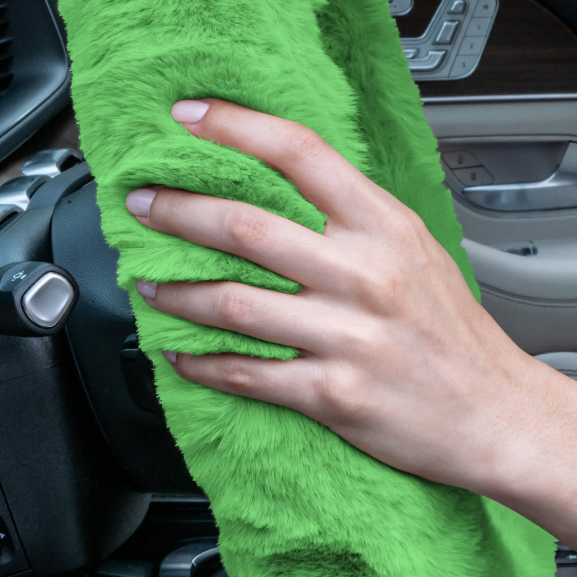 Doe16 Faux Rabbit Fur Steering Wheel Cover DailySale