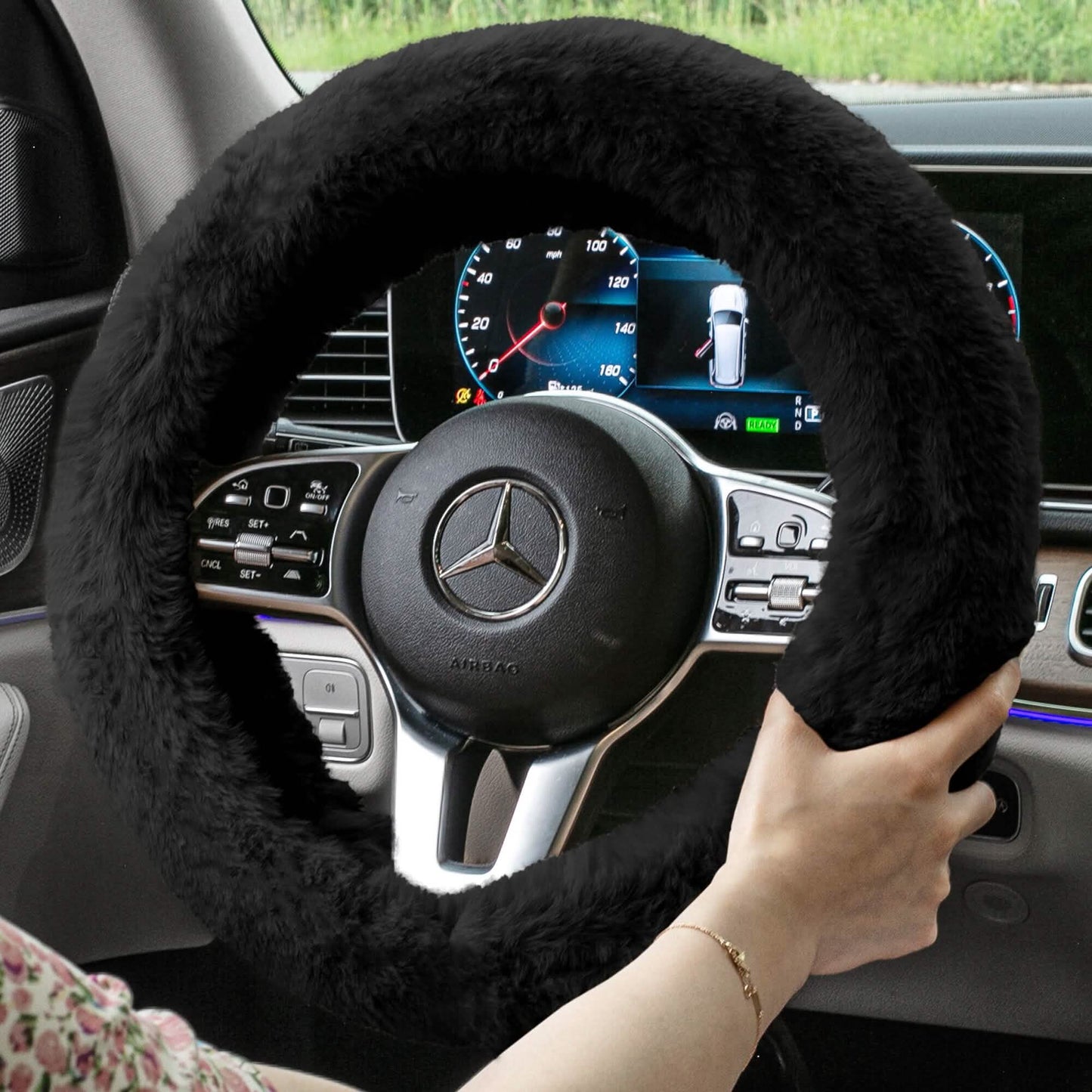 Doe16 Faux Rabbit Fur Steering Wheel Cover DailySale