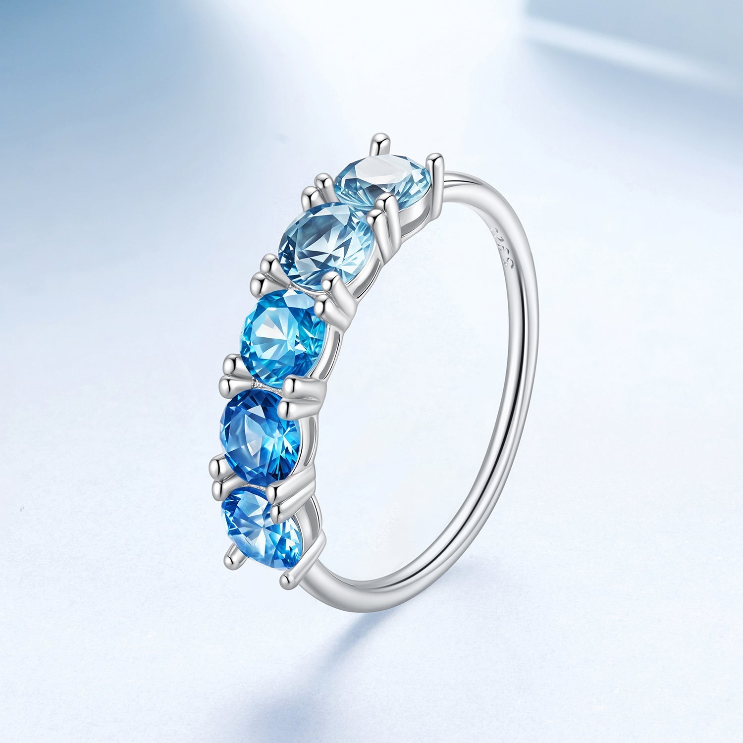 925 Sterling Silver Ring with White Gold Plating for Women, Size 6.0 Bids.com