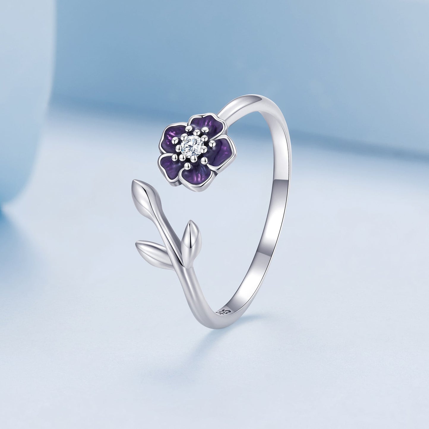 925 Sterling Silver Oxidized Flower Design Ring with Pavé Setting CZ Bids.com