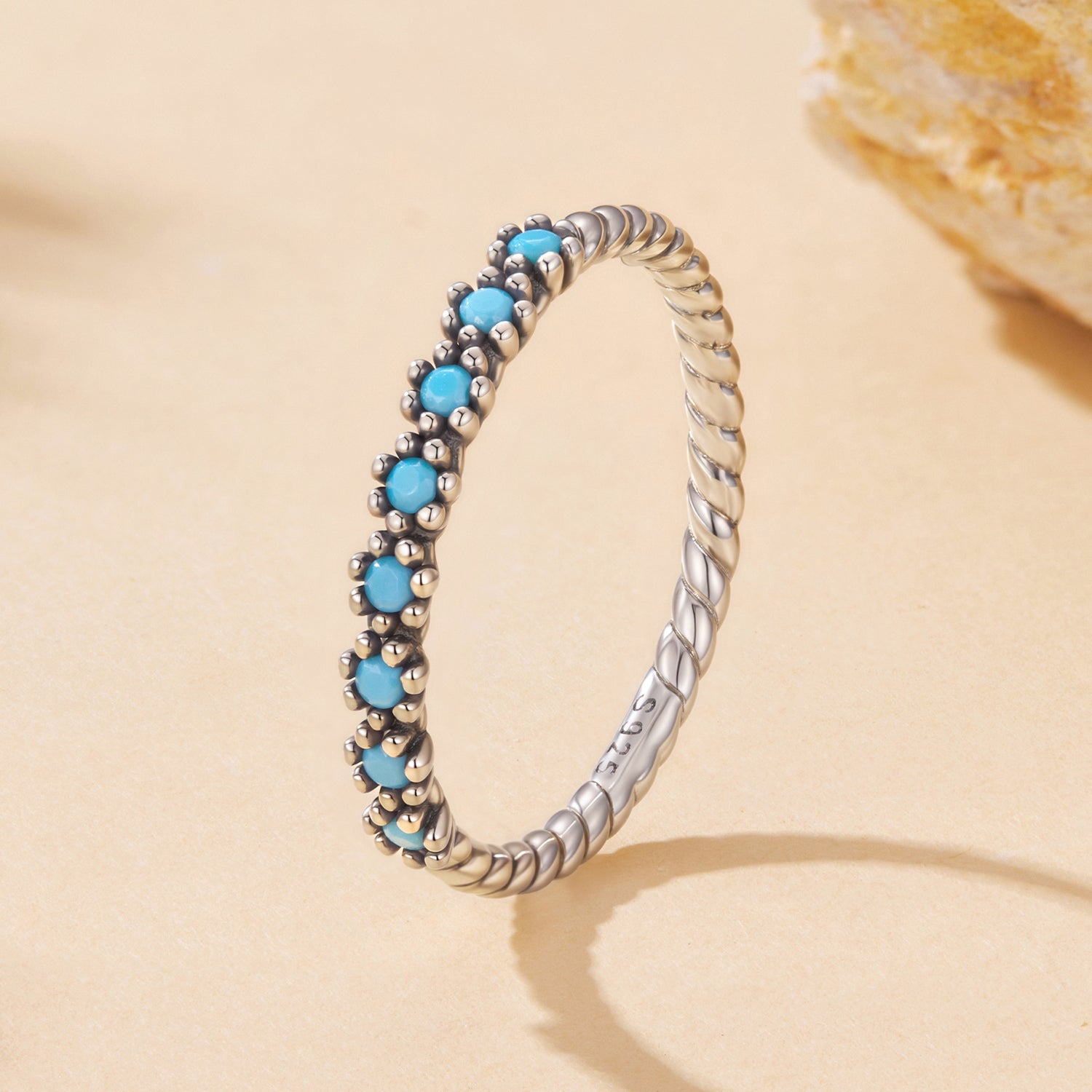 925 Sterling Silver Synthetic Turquoise Ring Size 6.0 Bids.com