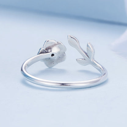 925 Sterling Silver Oxidized Flower Design Ring with Pavé Setting CZ Bids.com