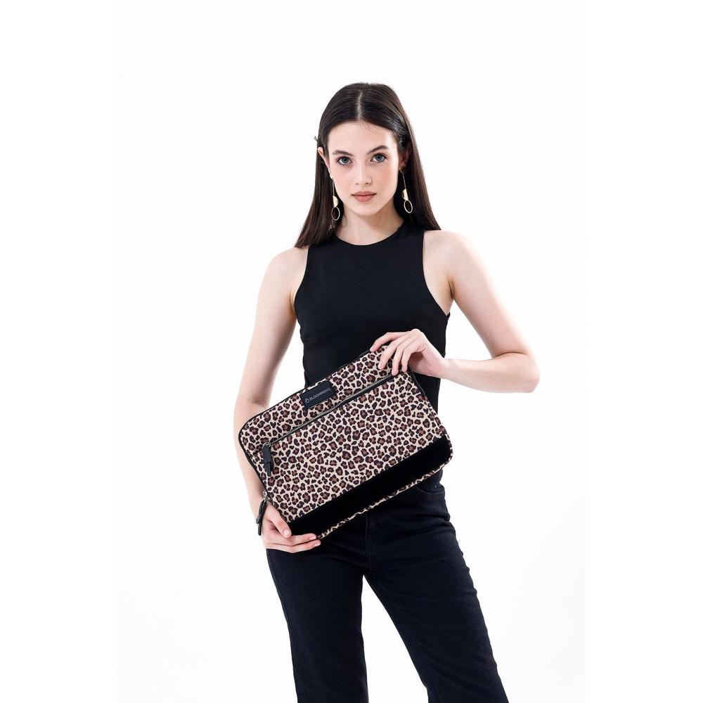 Earthy Leopard 15-16 inch Laptop / MacBook Sleeve Mizuri Leather