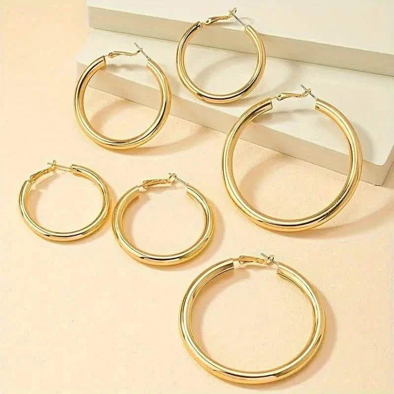 Elegant, Trendy and Shiny Gold Hoop Earrings DailySale