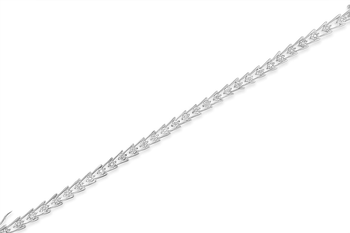 Sterling Silver Diamond Wave-Style Link Bracelet (0.5 cttw, I-J Color, I3 Clarity) Bids.com