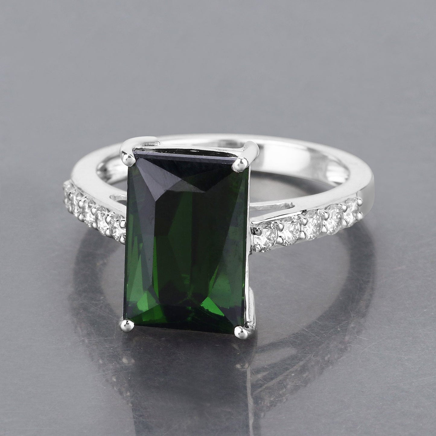 6.16 Carat Genuine Green Tourmaline and White Diamond 14K White Gold Ring Bids.com