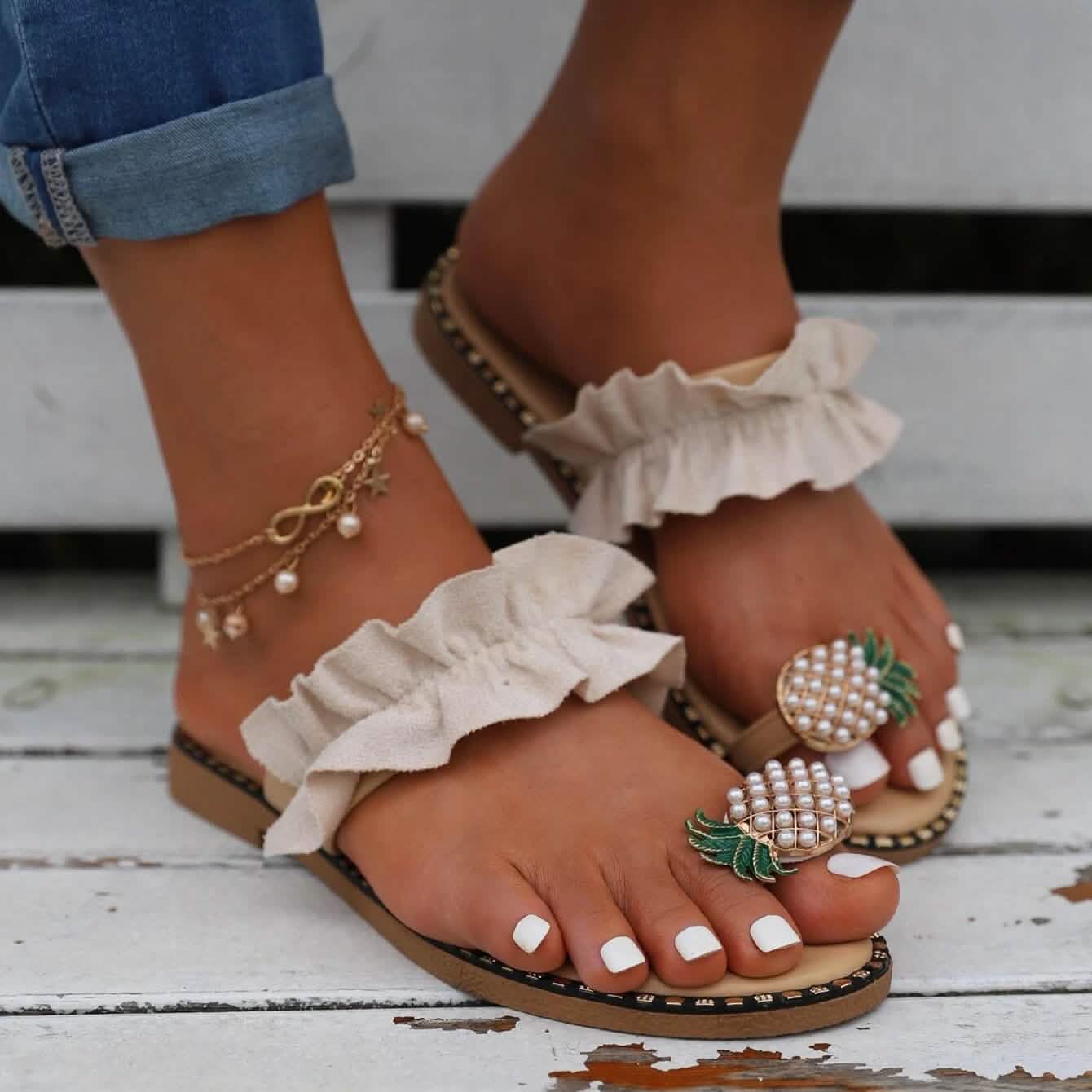 Faux Pearl & Pineapple Decor Toe Post Thong Sandals DailySale