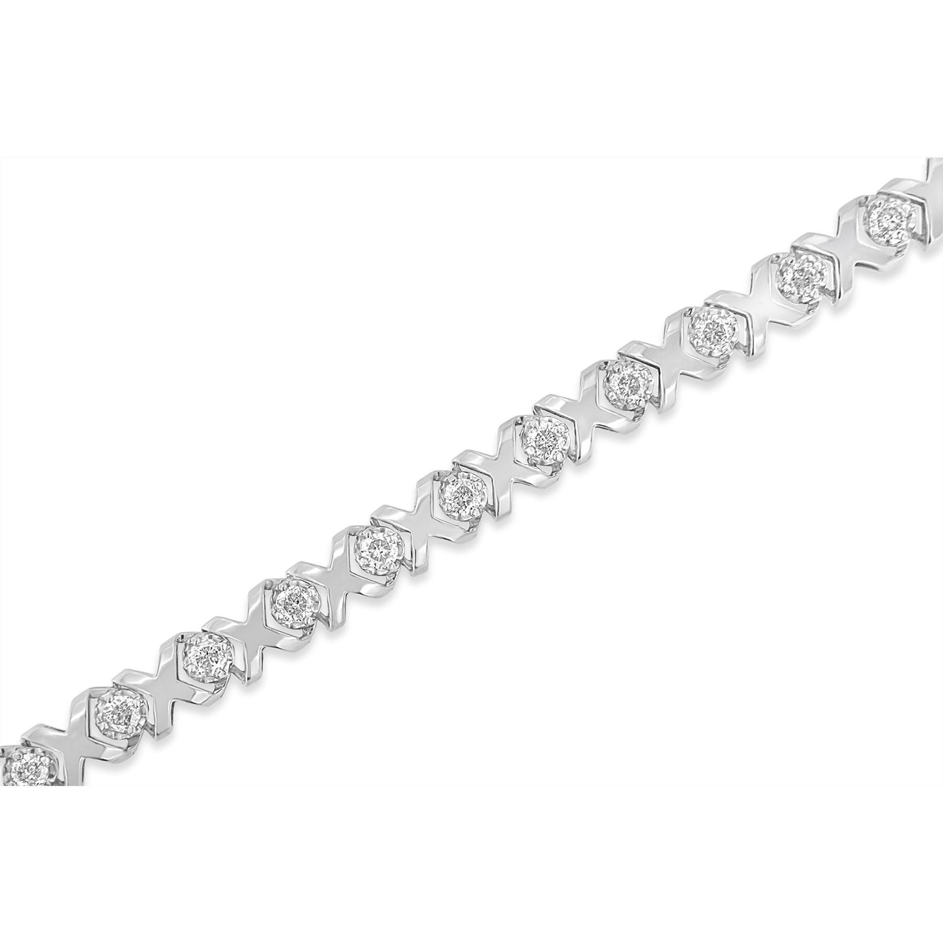 10k White Gold 2.00 Cttw Round-Cut Diamond "XOXO" Link 7" Bracelet (I-J Color, I2-I3 Clarity) Bids.com