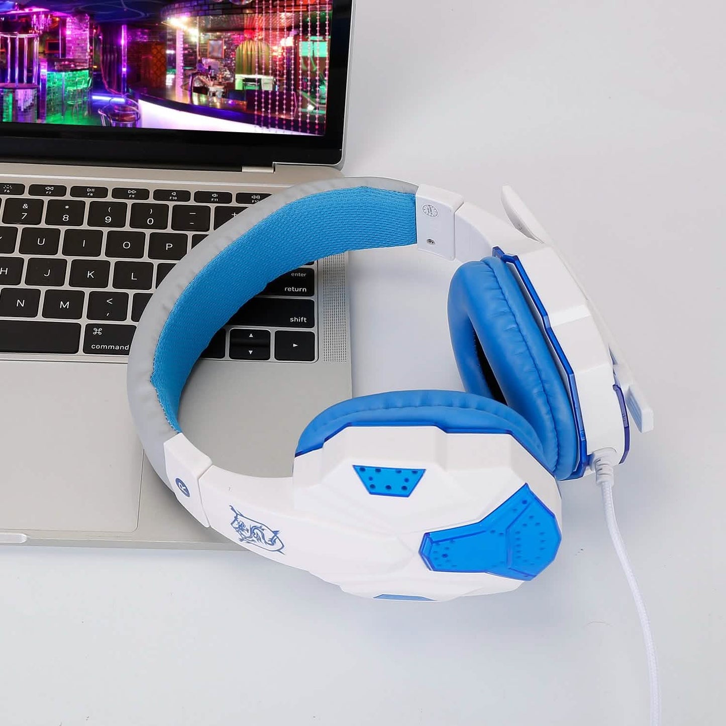 Gaming Headsets Stereo Bass Over Ear Headphones with LED Light Earmuff DailySale