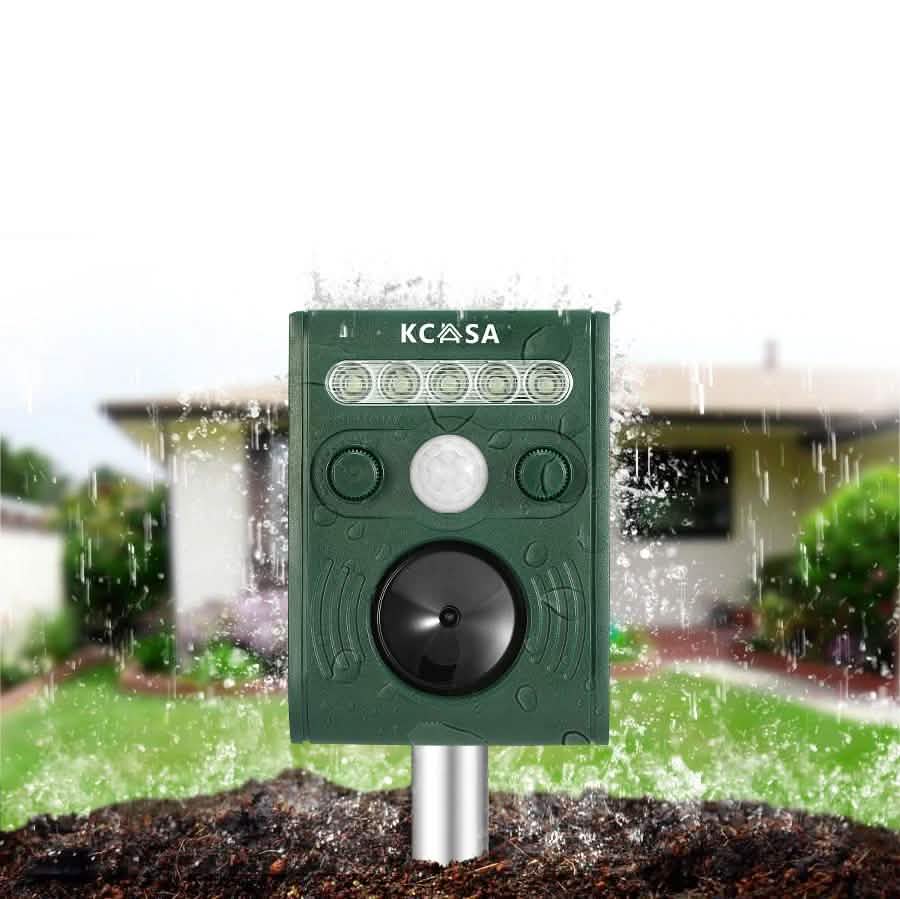Garden Ultrasonic PIR Sensor Solar Animal Dispeller DailySale