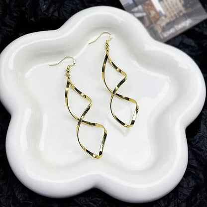 Spiral Design Dangle Earrings DailySale