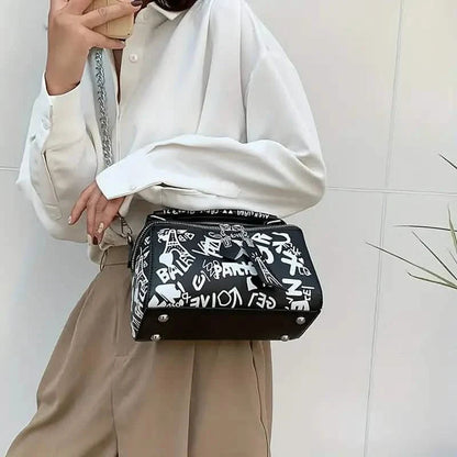 Graffiti Trendy Chain Crossbody Bag for Women DailySale