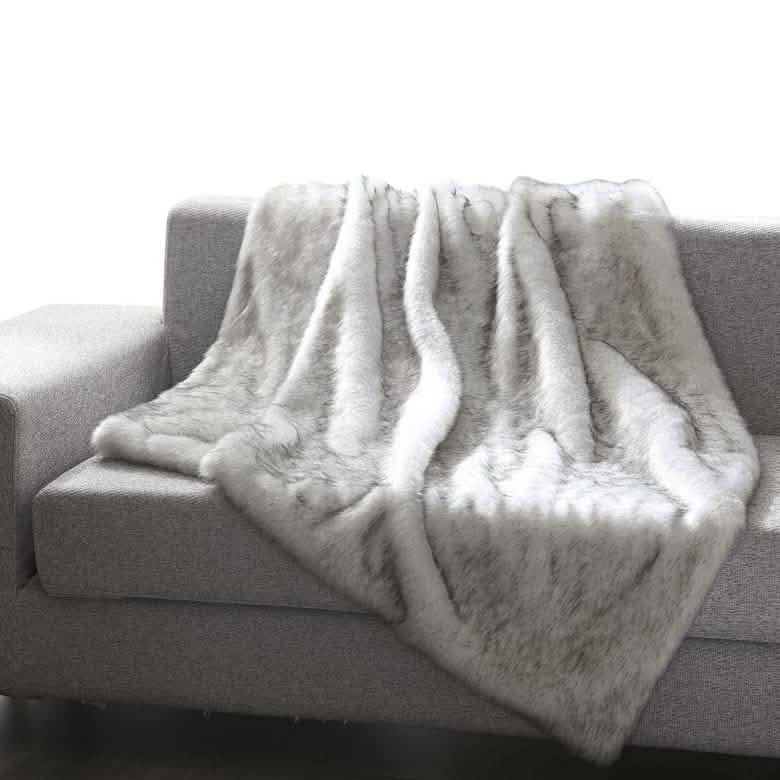 Heavy Faux Fur Throw Blanket – Assorted Styles DailySale