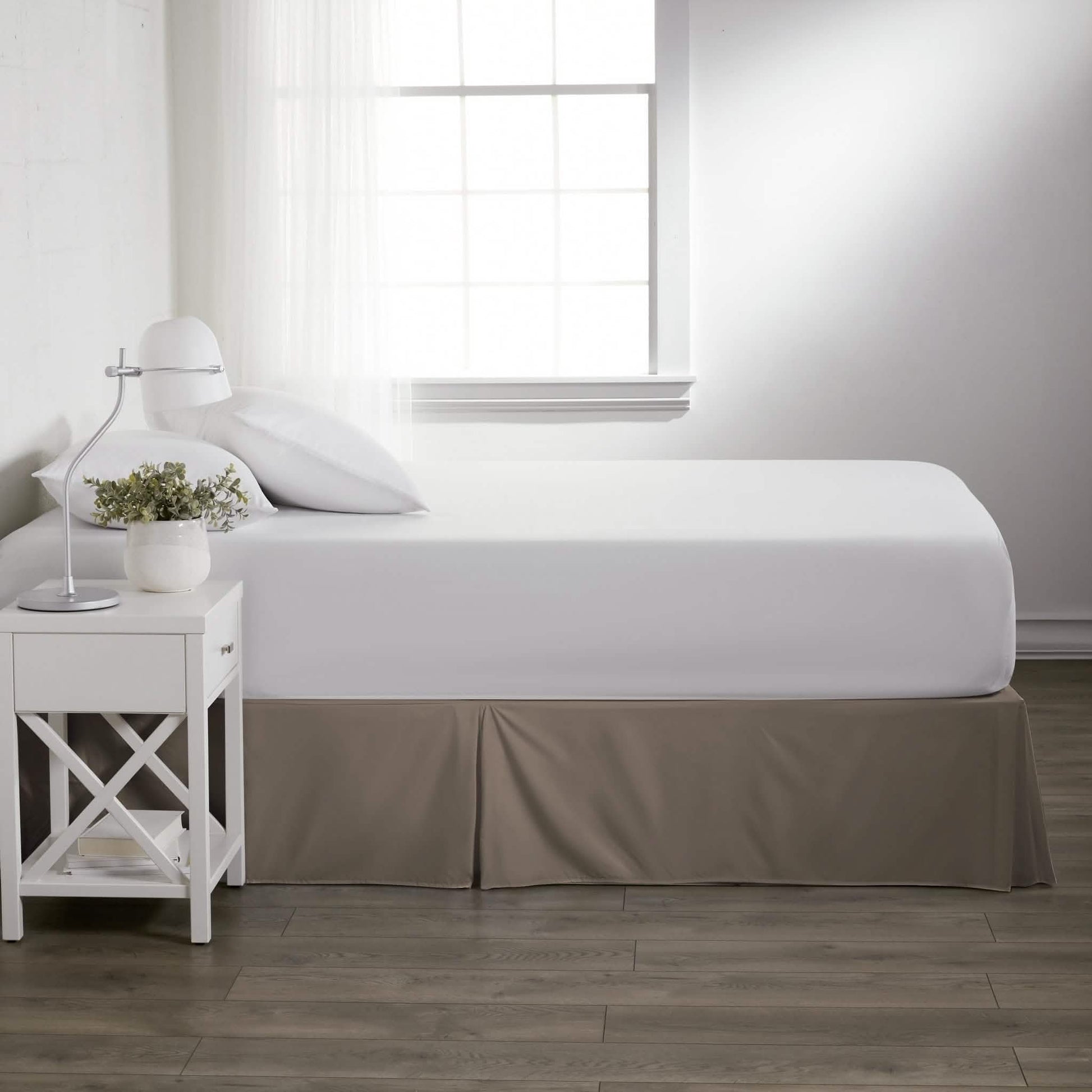 Hypoallergenic Pleated Premium Solid Bed Skirt DailySale