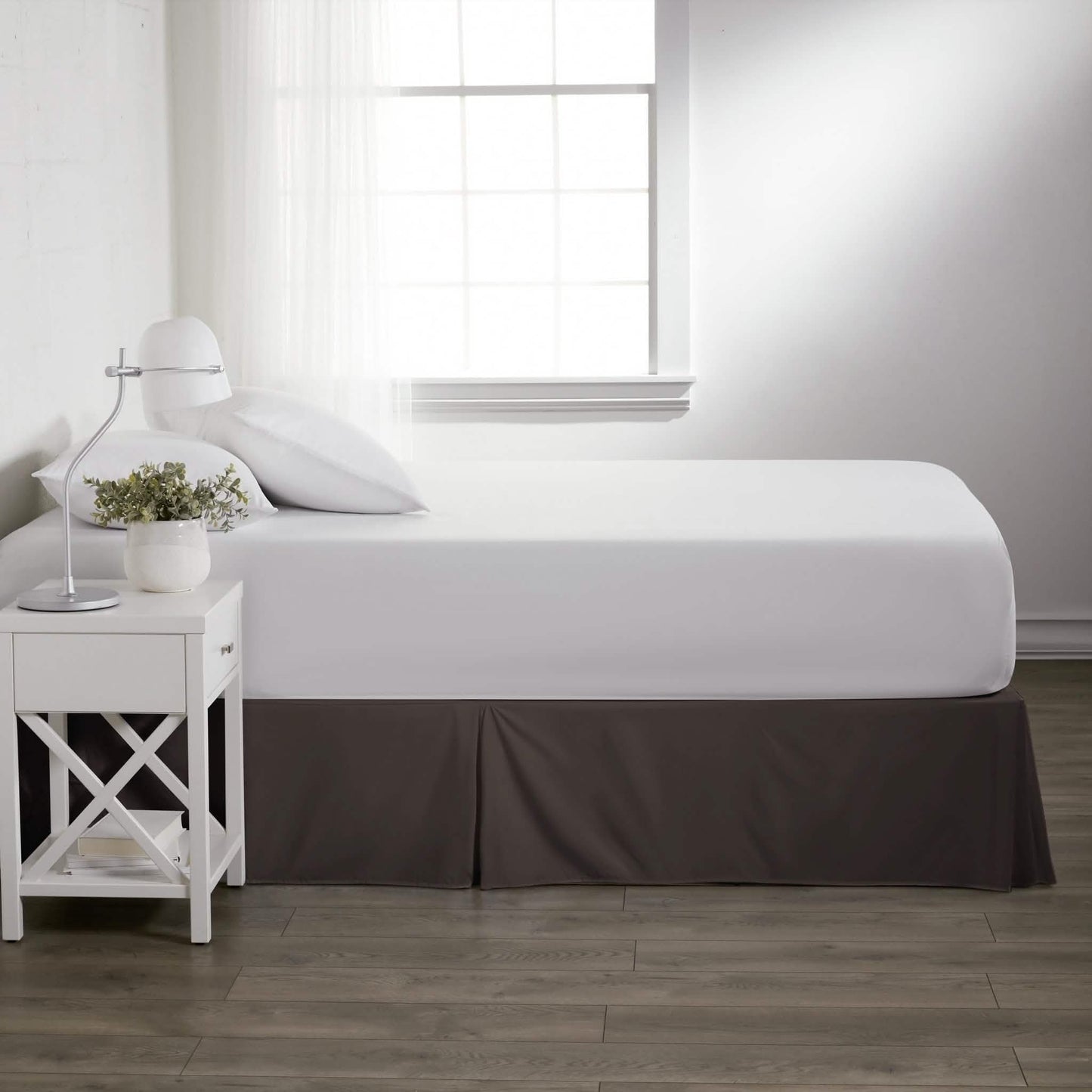Hypoallergenic Pleated Premium Solid Bed Skirt DailySale