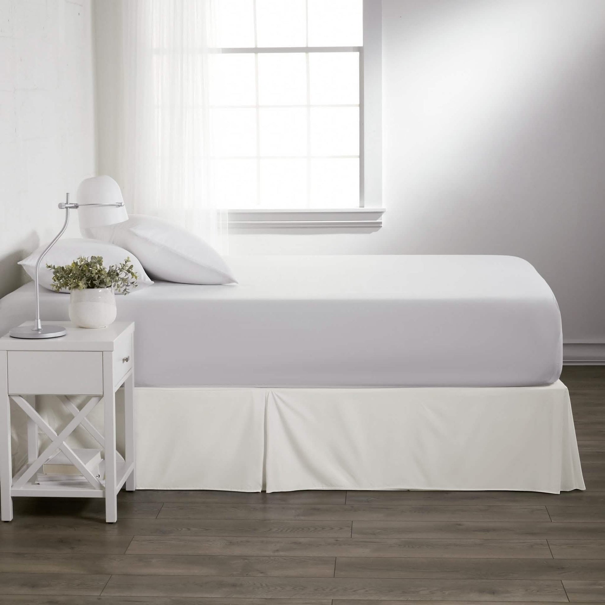 Hypoallergenic Pleated Premium Solid Bed Skirt DailySale