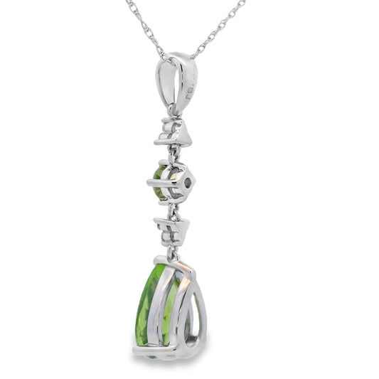 2.35ct Peridot Diamond Fashion Pendants 10KT White Gold Bids.com
