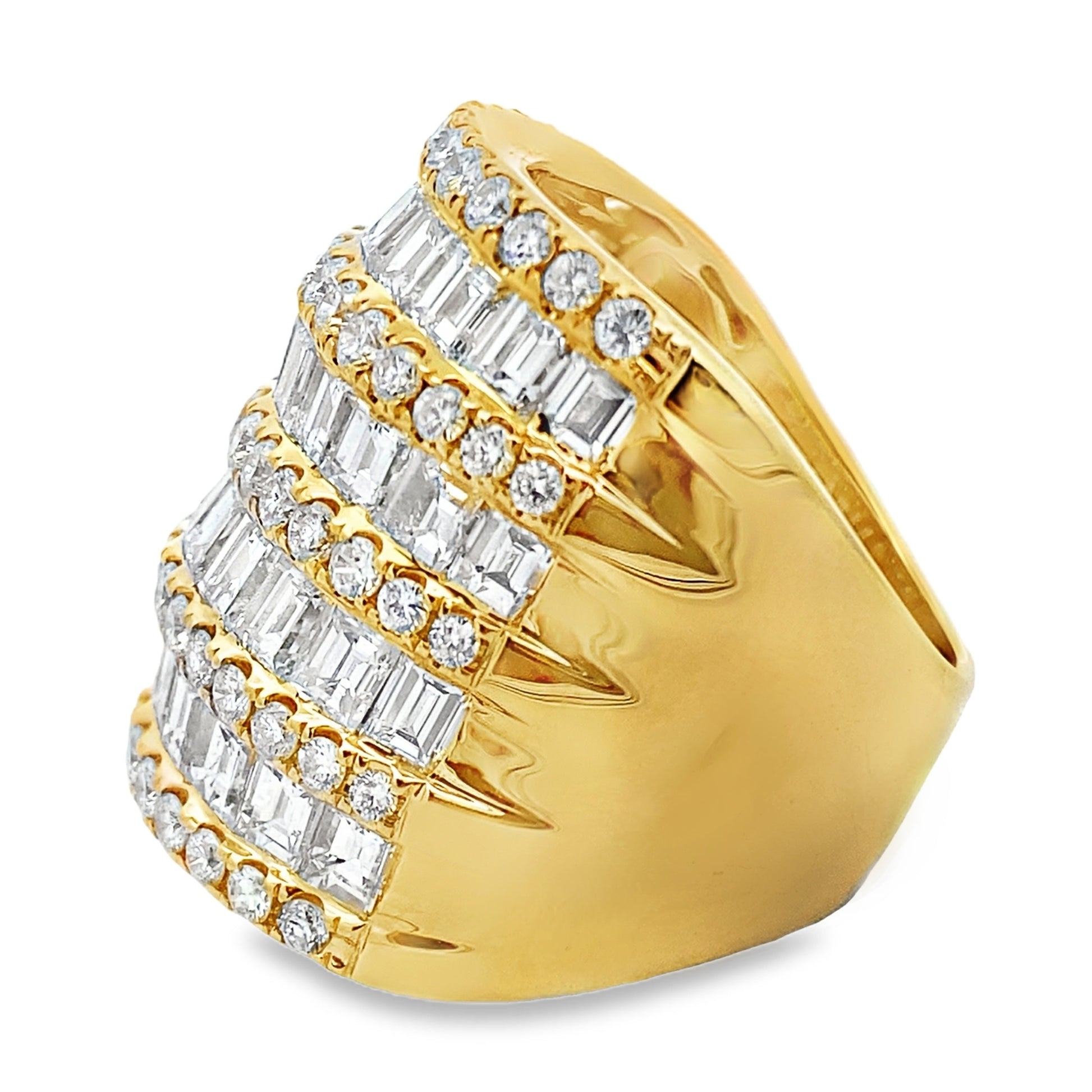Genuine 6.65ct Diamond Ring 18KT Yellow Gold Bids.com