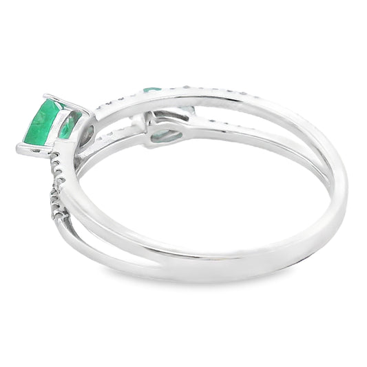 Natural .50ct Emerald Diamond Ring 14KT White Gold Bids.com