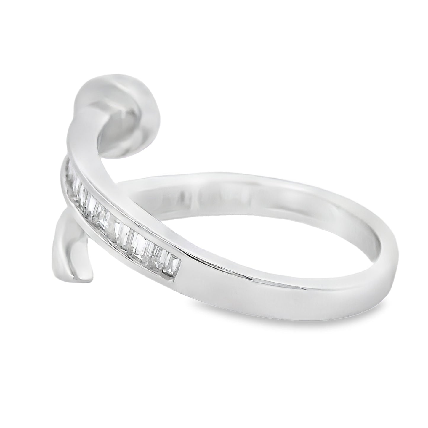 Natural .35ct Diamond Ring 14KT White Gold Bids.com