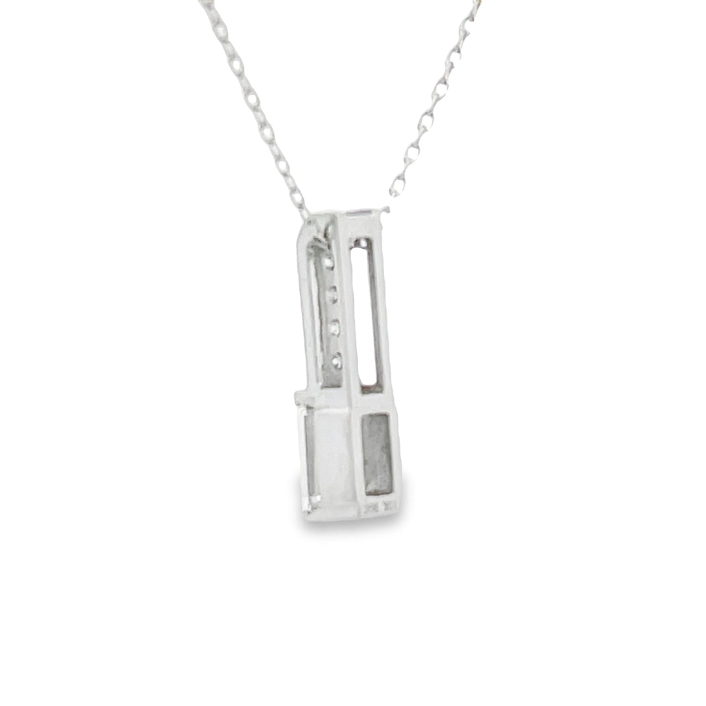 .06ct Zircon Diamond Fashion Pendants 10KT White Gold Bids.com