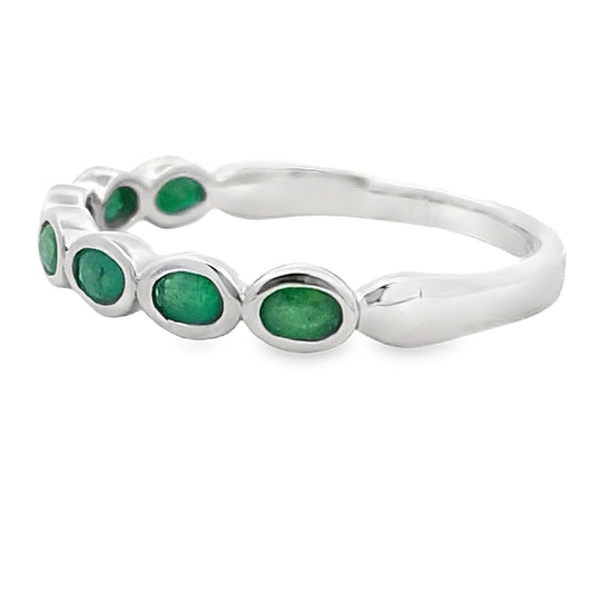 .74ct Emerald Fashion band rings 14KT White Gold Bids.com