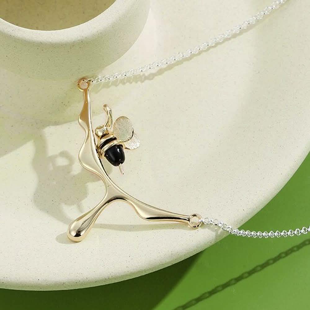 INALIS 925 Sterling Silver Pendant Cute Bee Agate Stone Luxurious Necklace DailySale