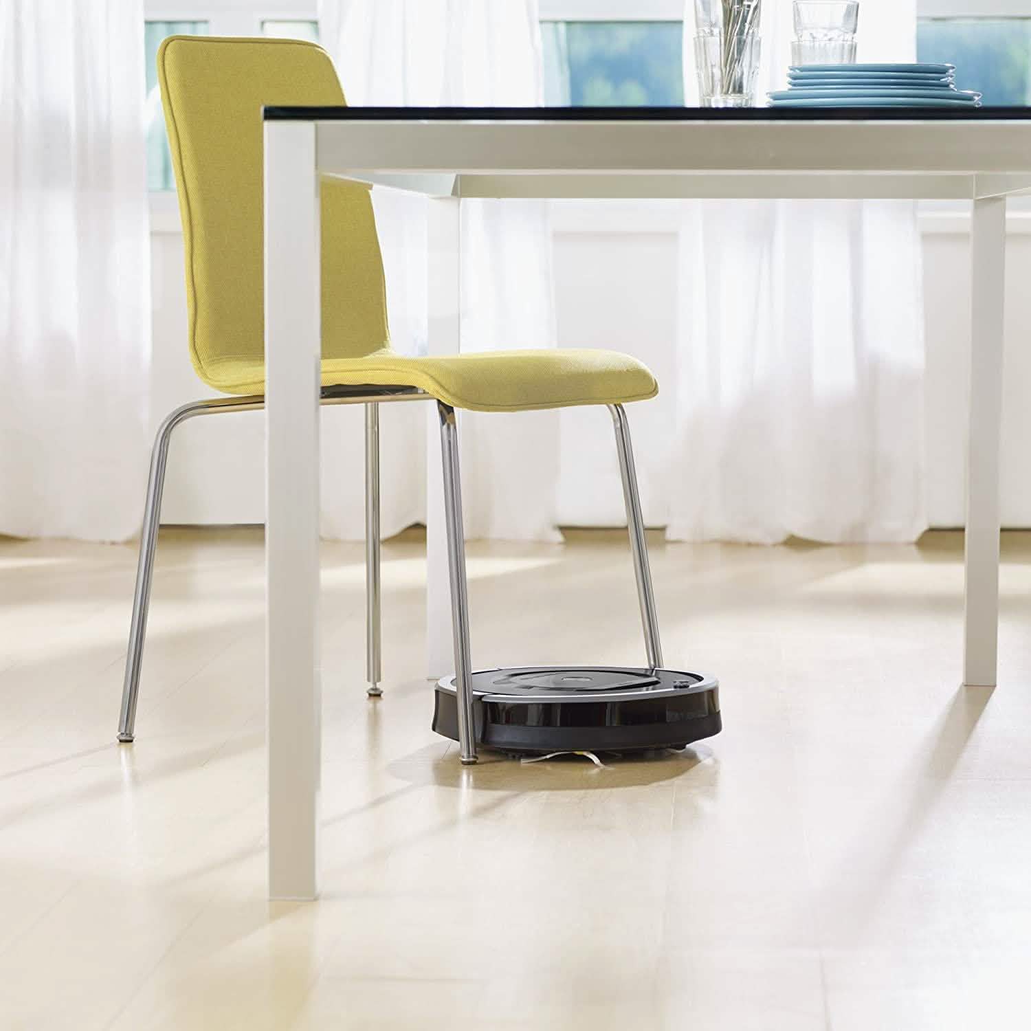 iRobot Roomba 801 Robotic Vacuum (Refurbished) DailySale
