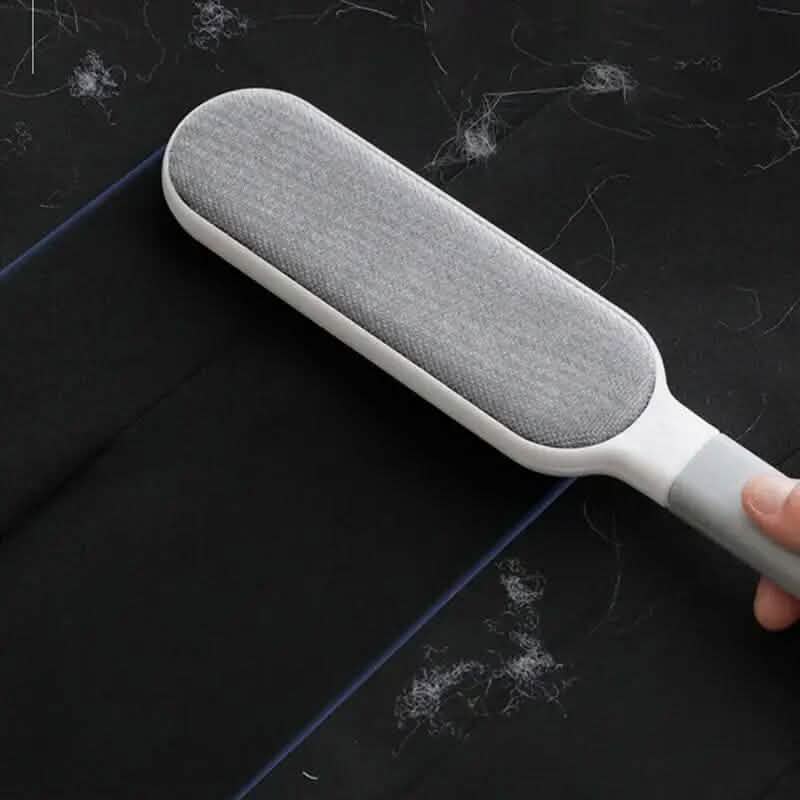 Manual Electrostatic Sticky Lint Pet Hair Dust Brush DailySale