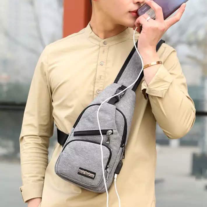 Men Women Crossbody Shoulder Bag with USB Port DailySale
